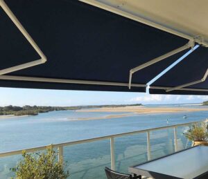 Australia R-90 and Pitch Control Folding Arm Awning