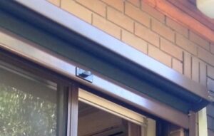 eZip Blind in Clear PVC or Screen fabric