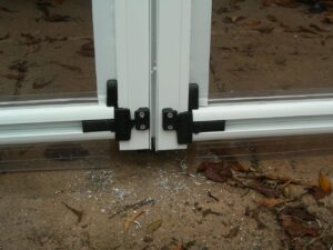 symth_005 ZipTrak® Clear PVC Blind
